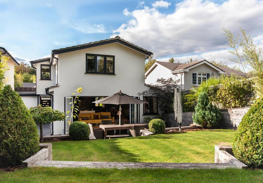 Handsome homes for sale in HenleyonThames